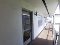 Building Photo - 420 Piedmont I