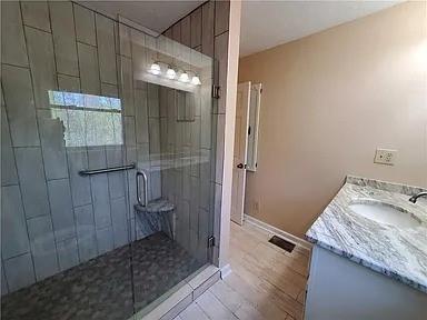 Building Photo - 33 Resty Hughes Cir