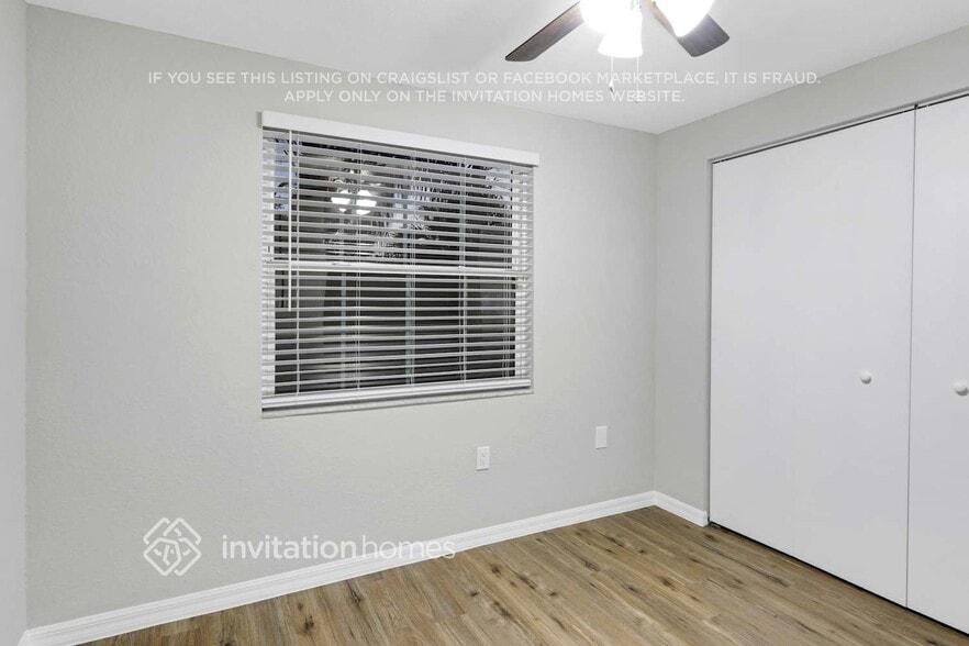 Building Photo - 431 Floridana Dr