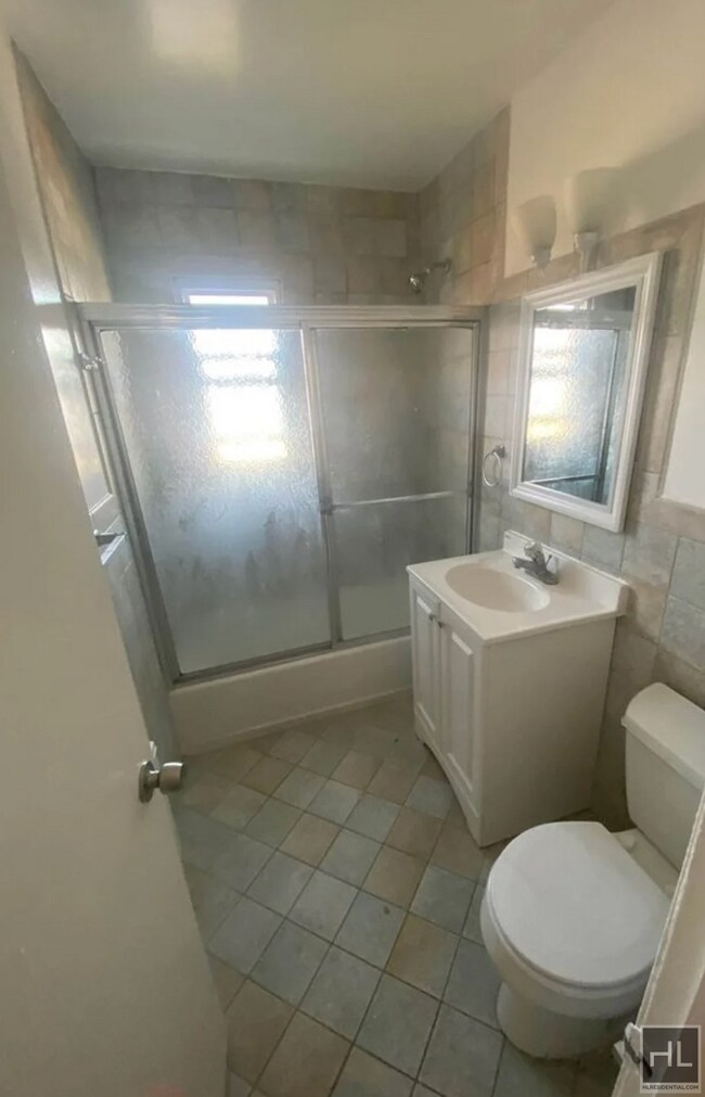 Building Photo - 96 Empire StYonkers, NY 10704
