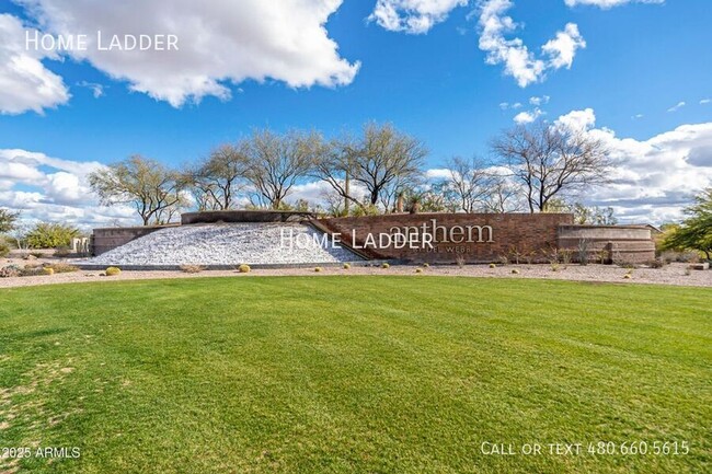 Building Photo - 2523 N Pecos Dr