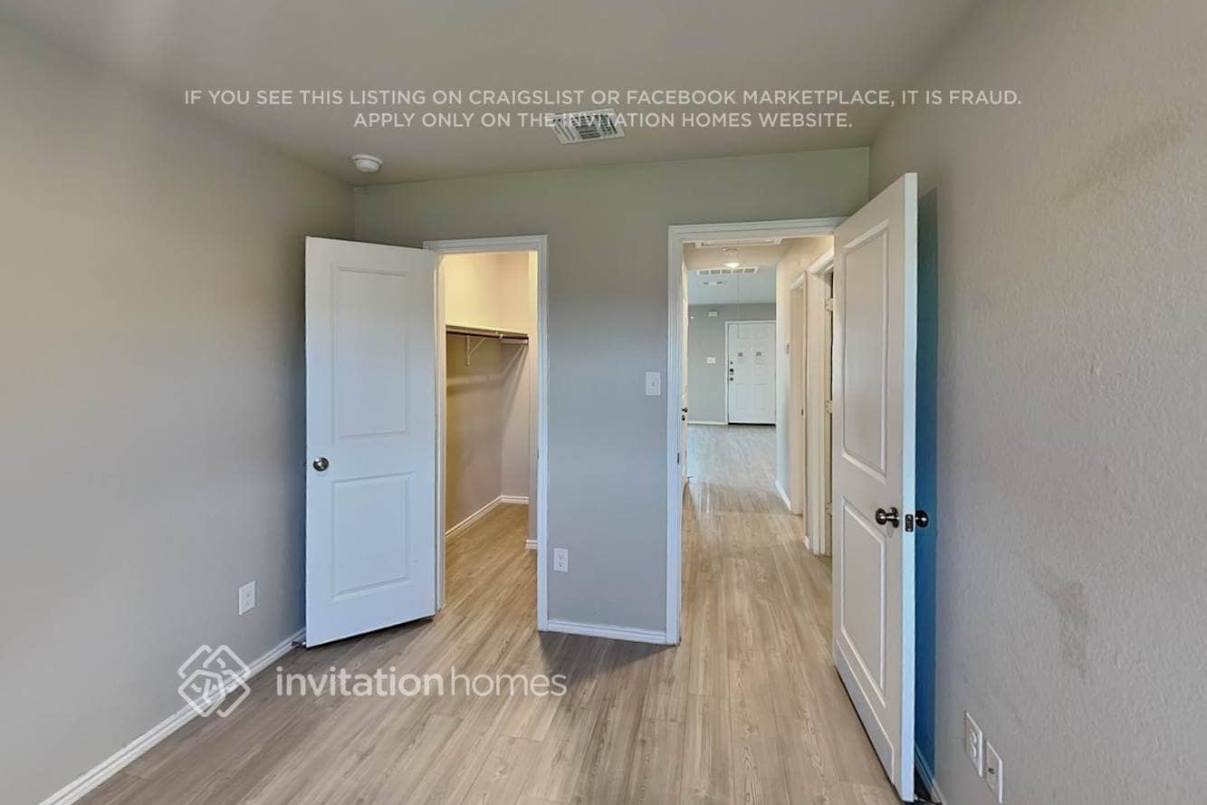 Building Photo - 5402 Verdugos Pl