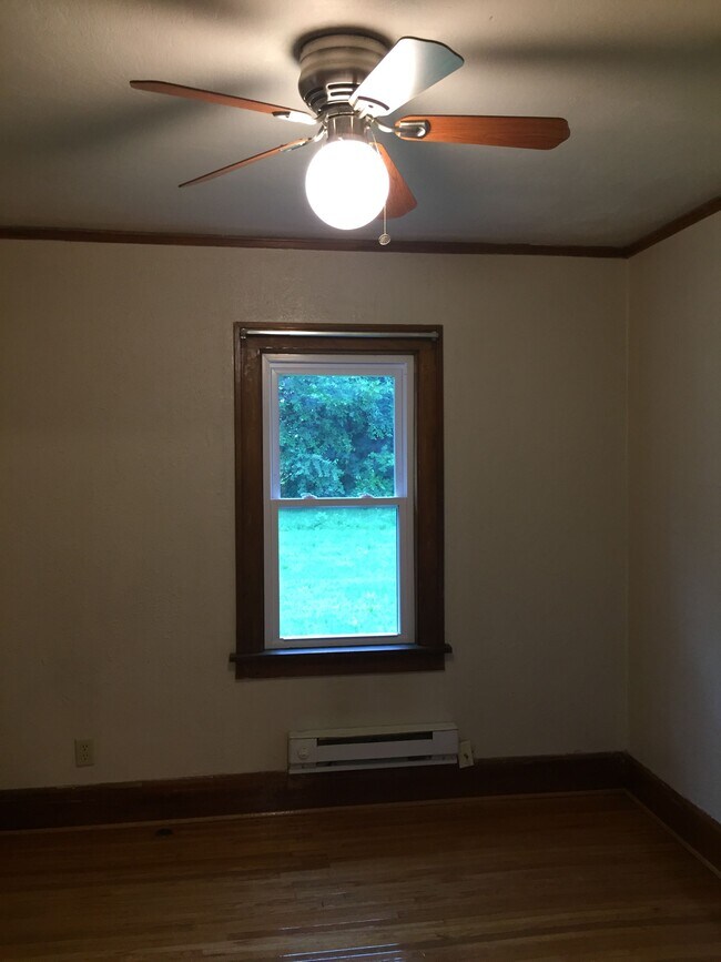 Front BR - 1330 Chestnut St