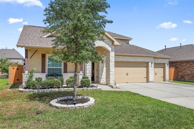 Building Photo - 2701 Bayrose Dr