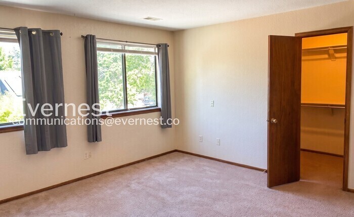 Building Photo - 4121 Amber St
