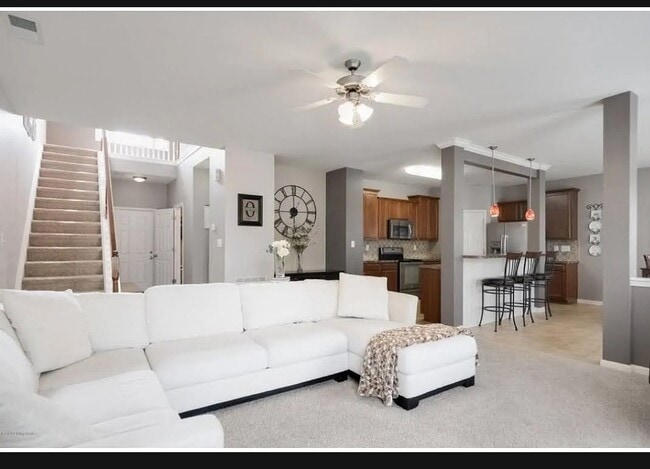 Building Photo - 16918 Bowline View Trail