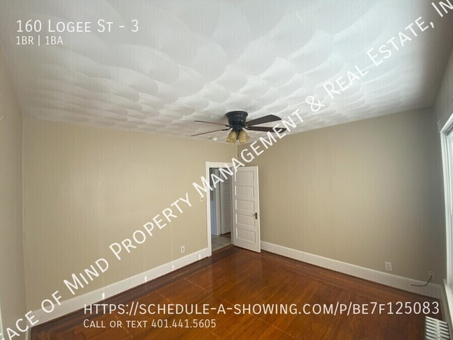 Building Photo - 1 bedroom/1 bath on 2nd floor for $1475 in...