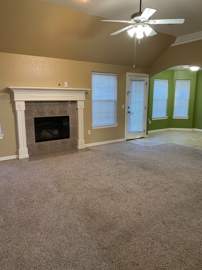 Building Photo - 3 Bedroom Home for Rent in Springdale!