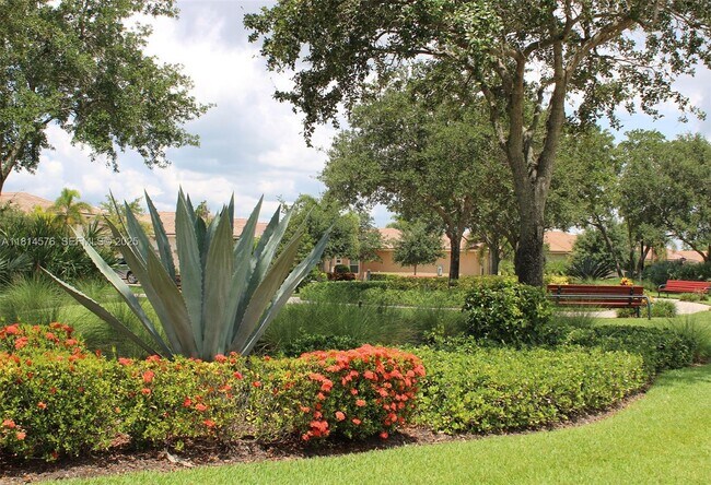 Building Photo - 11356 SW Pietra Wy