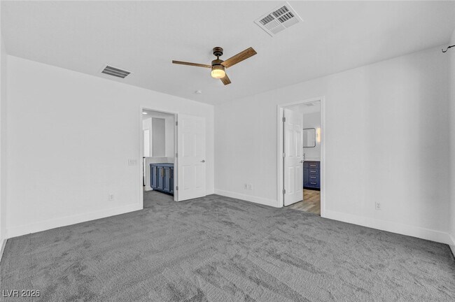 Building Photo - 11952 Orense Dr