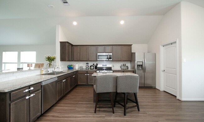 Building Photo - 20202 Creekdale Bend Dr