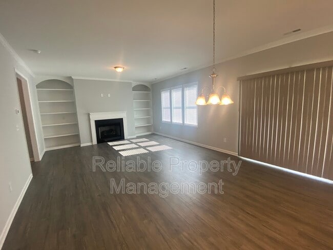 Building Photo - 23 Bluejack Ct