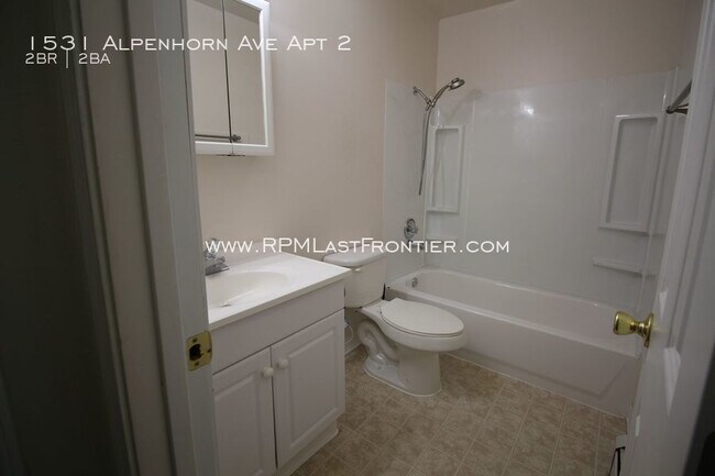 Building Photo - 1531 Alpenhorn Ave