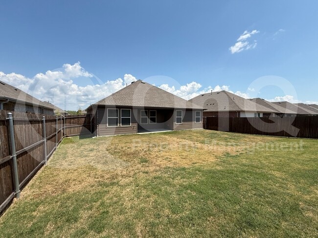 Building Photo - 1604 Silver Landing Trail