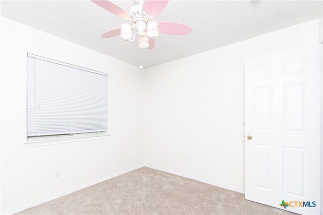 Building Photo - 3301 Dorothy Jane Dr