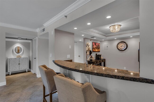 Building Photo - 2900 NE 14th Street Causeway