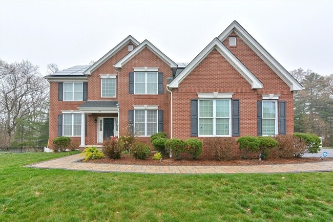 Building Photo - 33 Anderson Way