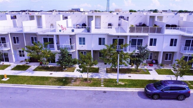 Building Photo - 25875 SW 145th Ave