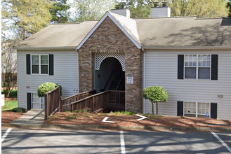 Building Photo - Recently remodeled condo in Clemmons, NC