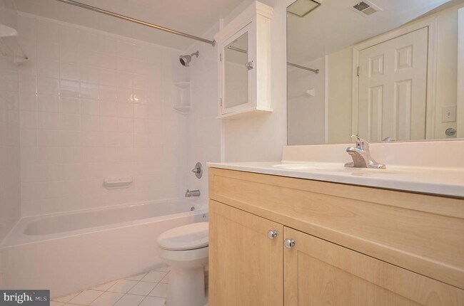 Building Photo - 3631 38th St NW