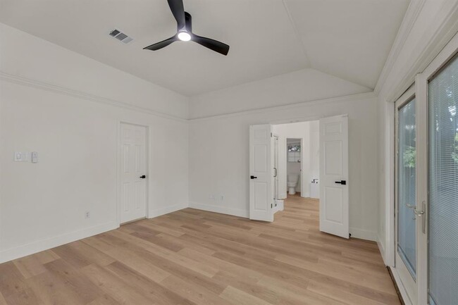 Building Photo - 1108 Pecan Creek Dr