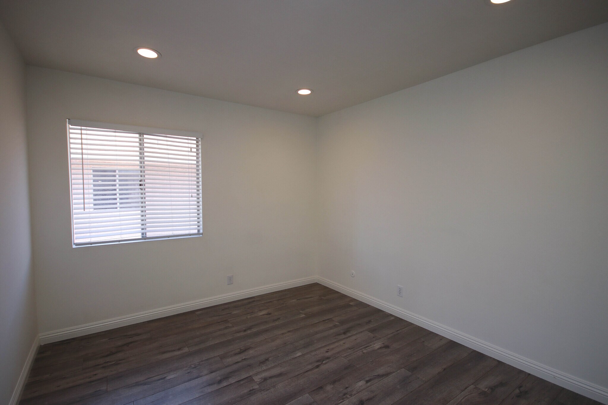 Building Photo - 1508 Dixon St