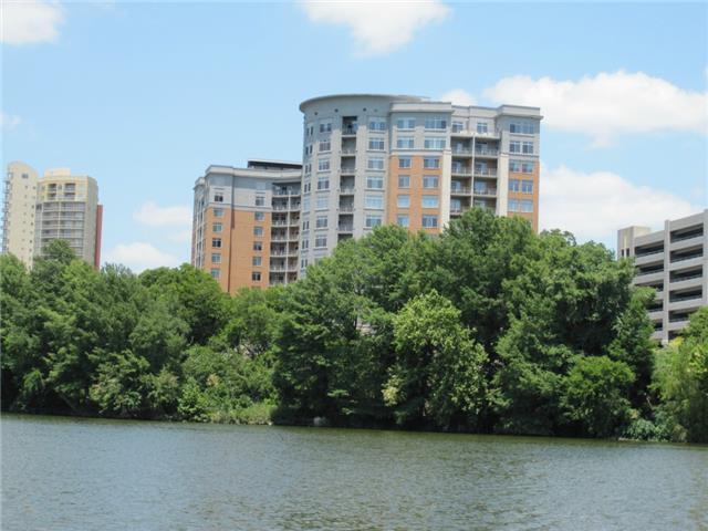 Building Photo - 54 Rainey St