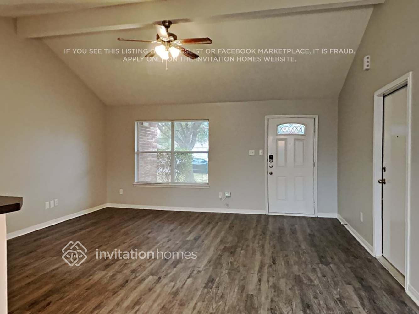 Building Photo - 16355 Long Valley Ct