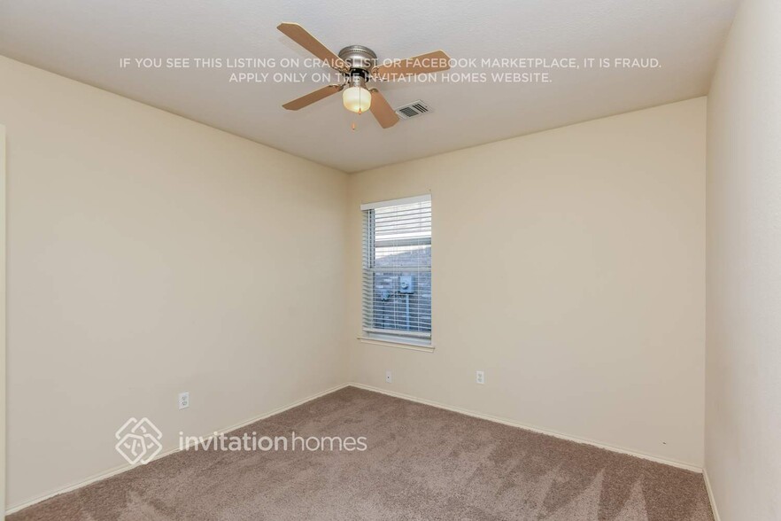 Building Photo - 9055 Rushing River Dr