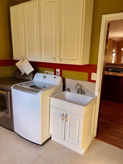 Building Photo - 9008 Doris Dr