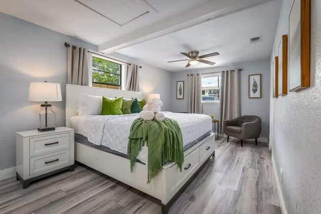 Building Photo - 5212 Puritan Ave