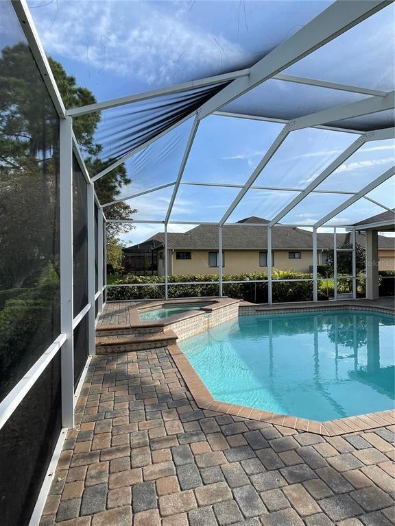 Building Photo - 1209 Vista Hills Dr