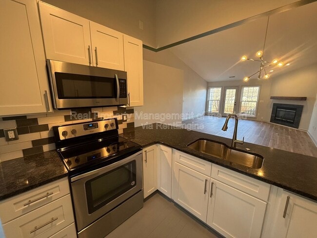 Building Photo - 1 Haverford Point