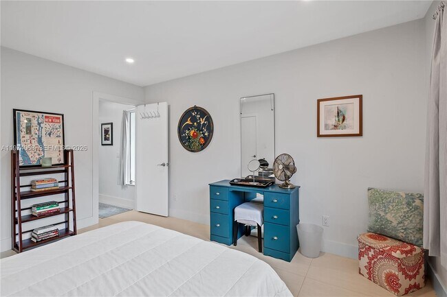 Building Photo - 11720 SW 81st Rd