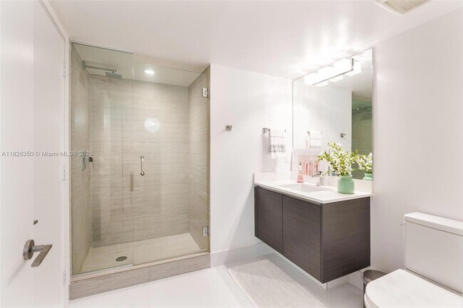 Building Photo - 330 Sunny Isles Blvd