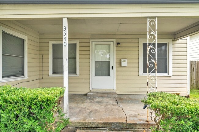 Building Photo - 3530 Griggs Rd