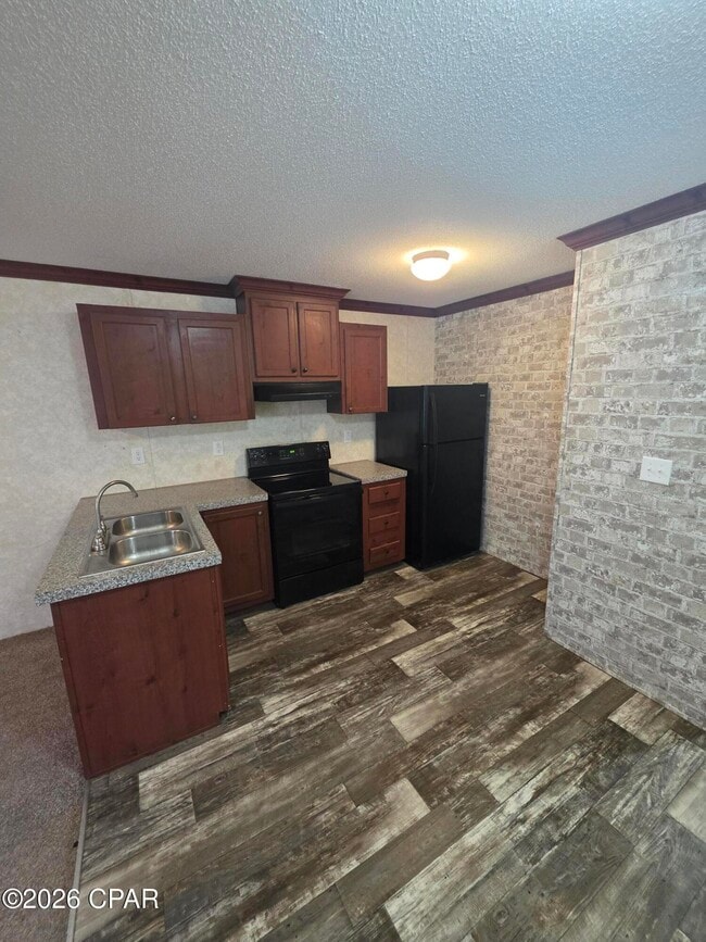 Building Photo - 5921 Nadine Rd