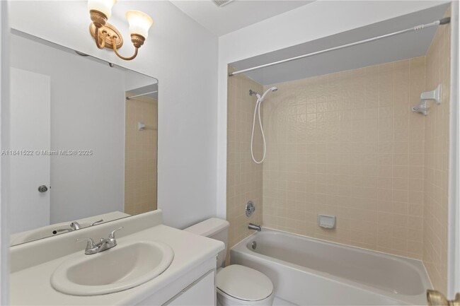 Building Photo - 1357 NW 123rd Ave