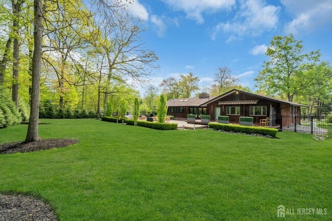Building Photo - 792 Partridge Dr