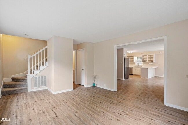 Building Photo - 1801 Quail Ridge Rd