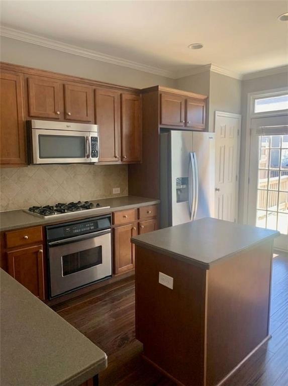 Building Photo - 6295 Shelburne Park Ln