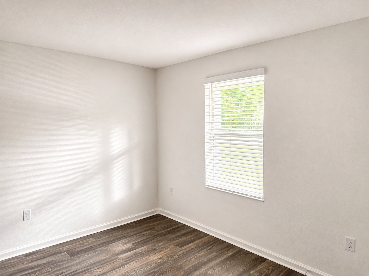 Building Photo - 1623 Trout Dr