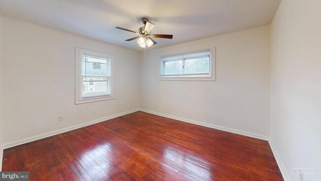 Building Photo - 6511 Enfield Dr