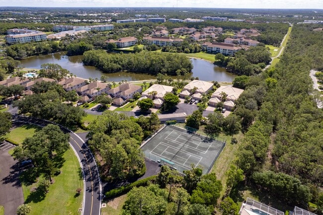 Building Photo - ** RETREAT AT NAPLES ** 3 BED / 2 BATH - C...