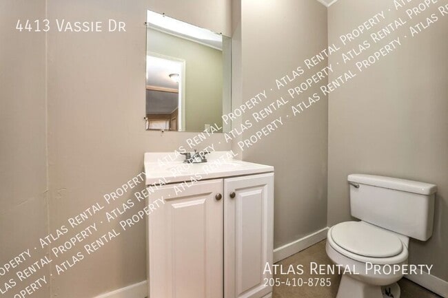 Building Photo - 4413 Vassie Dr