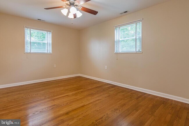 Building Photo - 9306 Westphalia Rd