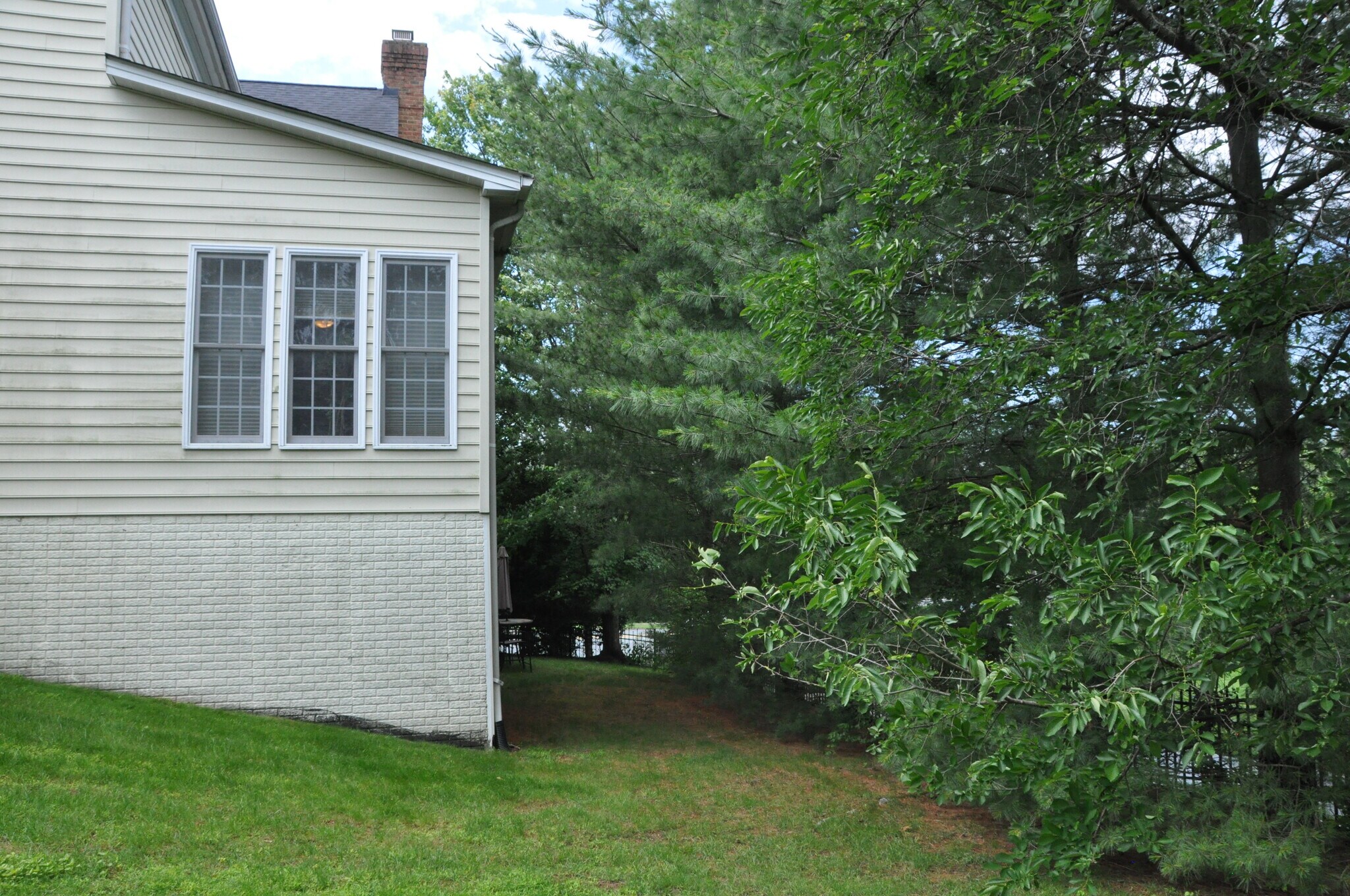 Building Photo - 208 Prettyman Dr