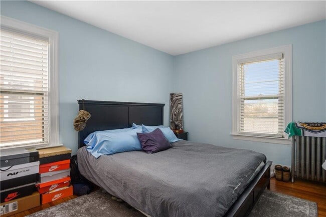 Building Photo - 209 Third St