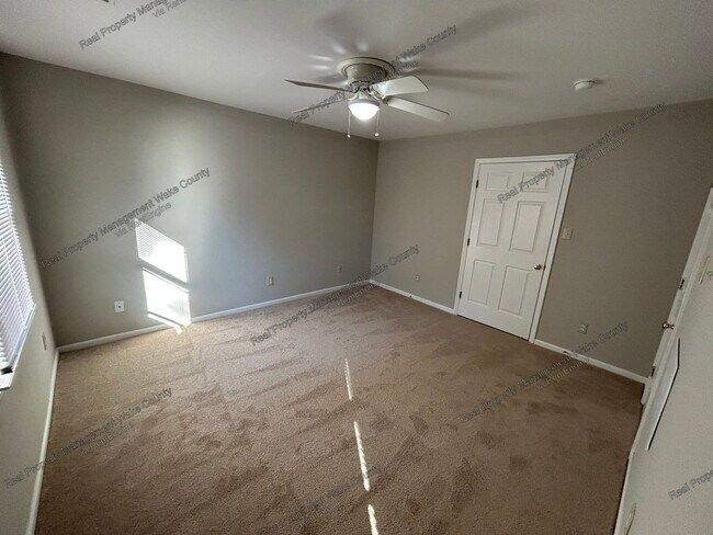 Building Photo - 5612 Hamstead Crossing