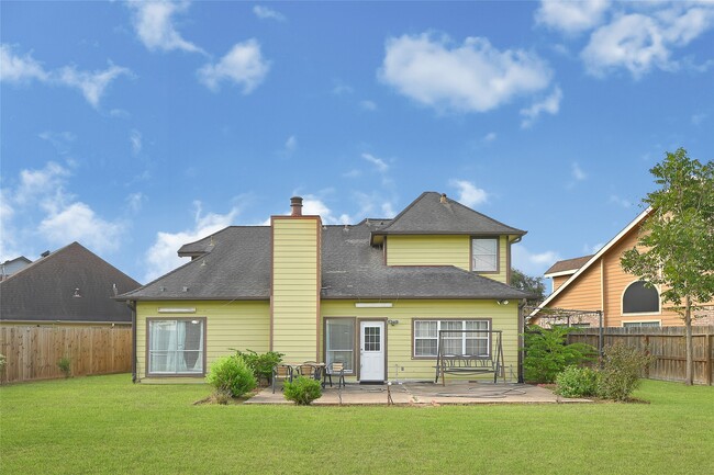 Building Photo - 13523 Pasa Robles Ln